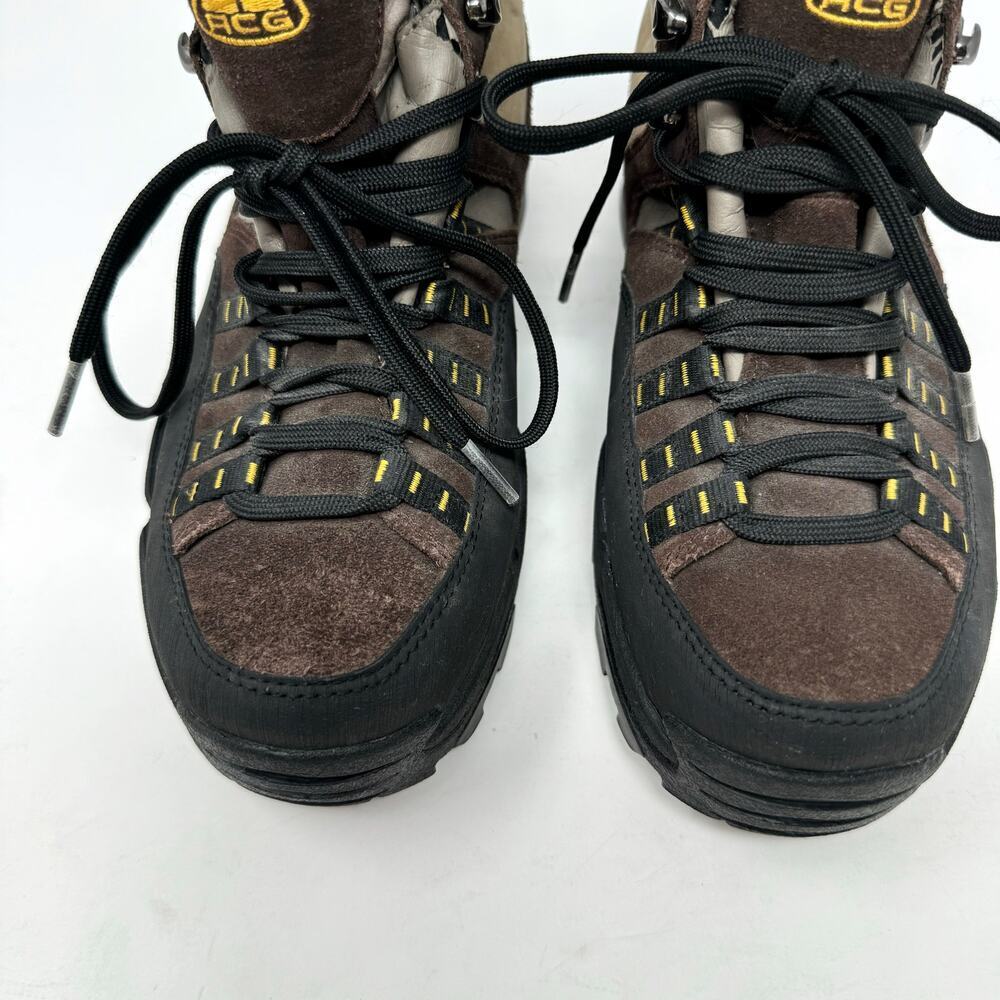 Vintage 2003 Nike ACG Waterproof Goretex Hiking Boots
Brown Men’s Size US 7 - Picture 7 of 14